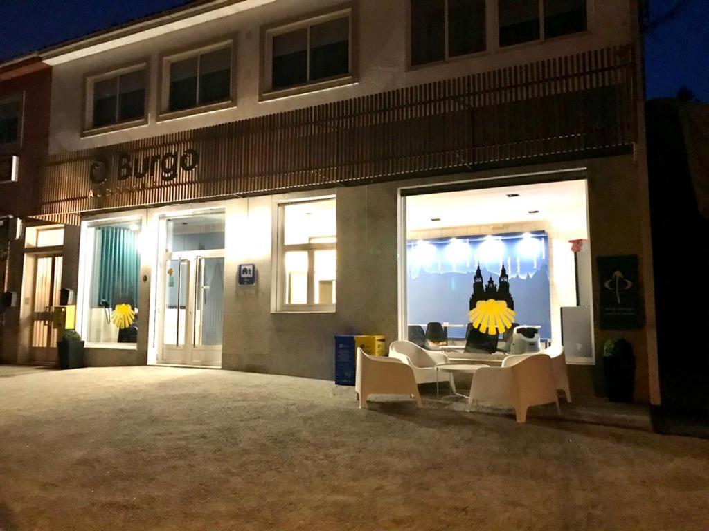 Albergue O Burgo O Pedrouzo Εξωτερικό φωτογραφία